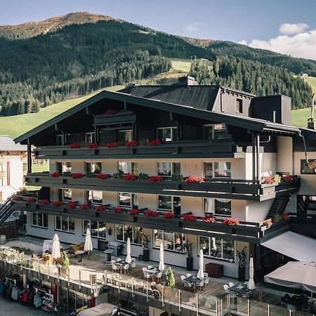 萨尔巴赫 Der Gollinger酒店 外观 照片